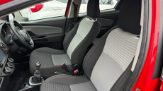 Toyota Yaris 1.5 VVT-i Icon Tech 5dr Petrol Hatchback